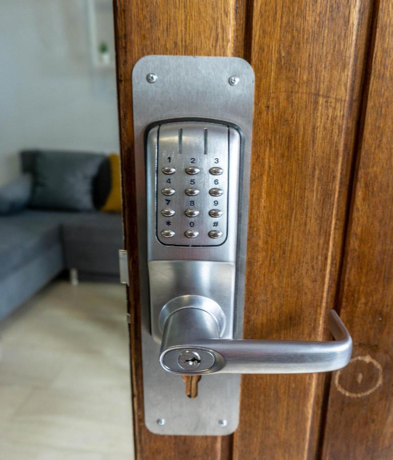 Persey Apartment Αθήνα Εξωτερικό φωτογραφία
